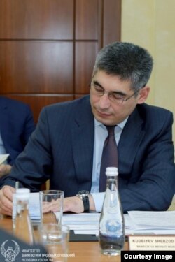 O'zbekiston Bandlik va mehnat masalalari vaziri Sherzod Kudbiyev