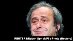 Michel Platini lors d'une conférence de presse, Suisse, le 28 mai 2015. REUTERS/Ruben Sprich/archives