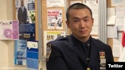 资料照片：纽约市藏族警察白马达杰·昂旺。