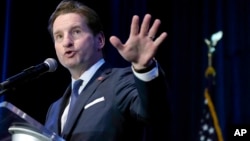 Конгресмен-демократ Дін Філліпс закликає обрати його кандидатом у президенти від Демократичної партії. Штат Південна Кароліна, 2 лютого 2024 року.