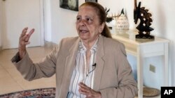 ফাইল- কিউবার ভিন্নমতাবলম্বী মার্থা বিয়াট্রিজ রোকে কাবেলো এ বছর ইন্টারন্যাশনাল উইমেন অফ কারেজ অ্যাওয়ার্ড পেয়েছেন। হাভানা, ২৩ ফেব্রুয়ারি ২০২৪। 