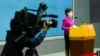 Kepala Eksekutif Hong Kong Carrie Lam selama konferensi pers mengenai perubahan yang direncanakan pada sistem pemilihan, di Hong Kong, China, 8 Maret 2021. (Foto: REUTERS / Tyrone Siu)