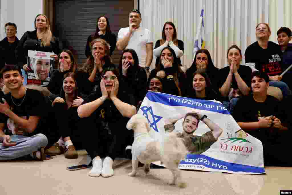 شادمانی شماری از اعضای خانواده و دوستان گروگان&zwnj;های رها شده از دست گروه حماس&nbsp;