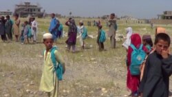 Many Afghan Families Flee IS