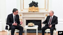 Vučić i Putin tokom sastanka u Moskvi, juni 2020.