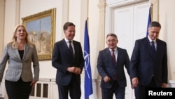 Generalni sekretar NATO-a Mark Rute u poseti predsedništvu BIH u Sarajevu, 10. marta 2025. (Foto: REUTERS/Amel Emric)