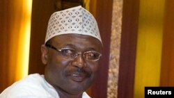 Farfasa Mahmud Yakubu, shugaban hukumar zaben Najeriya ko INEC