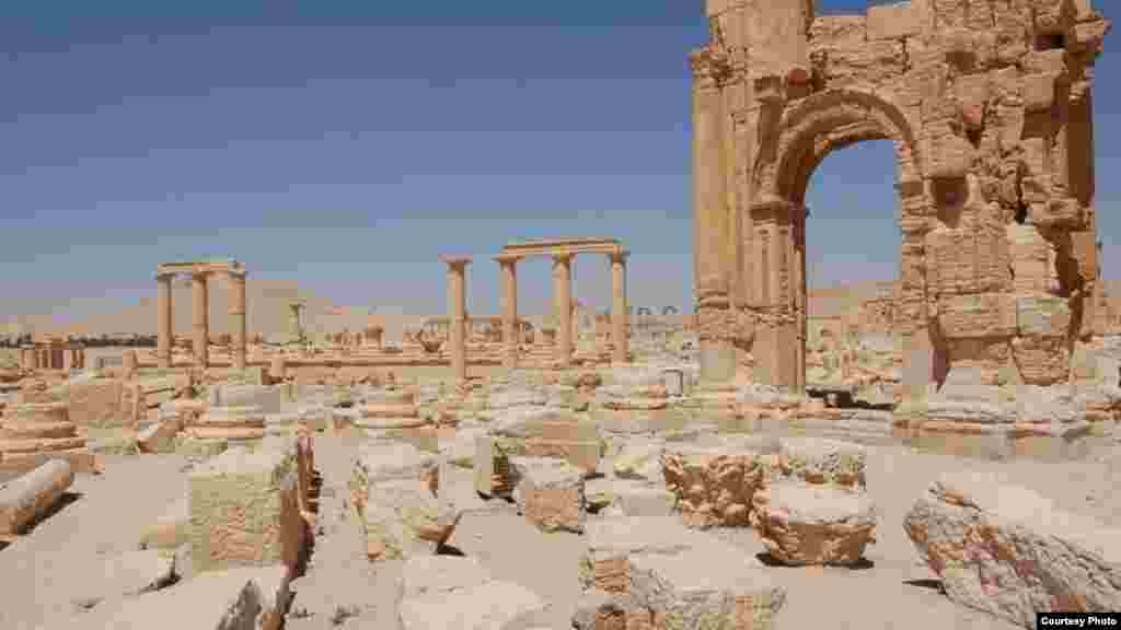 Arch and remaining columns of Palmyra, a pre-Christian trade center and oasis northeast of Damascus, photographed by Christian Sahner before the Syrian conflict began.