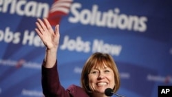 Nevada Republican Senate candidate Sharron Angle speaks at a rally in Las Vegas, 21 Oct 2010