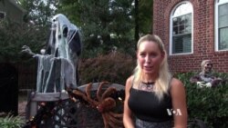 ชาวอเมริกันตกแต่งบ้านแนวสยองขวัญรับบรรยากาศวันฮัลโลวีน