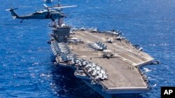 Tàu sân bay USS Carl Vinson.