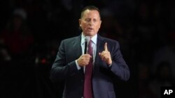 Richard Grenell tokom kampanje za Donalda Trumpa u Michiganu, novembar 2024. (AP Photo/Paul Sancya)