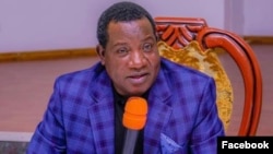 Gwamnan Filato Simon Lalong (Facebook/PLSG)