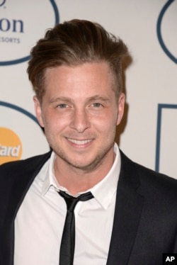 Ryan Tedder arrives at the 56th annual Grammy Awards in Beverly Hills, California, Jan. 25, 2014.