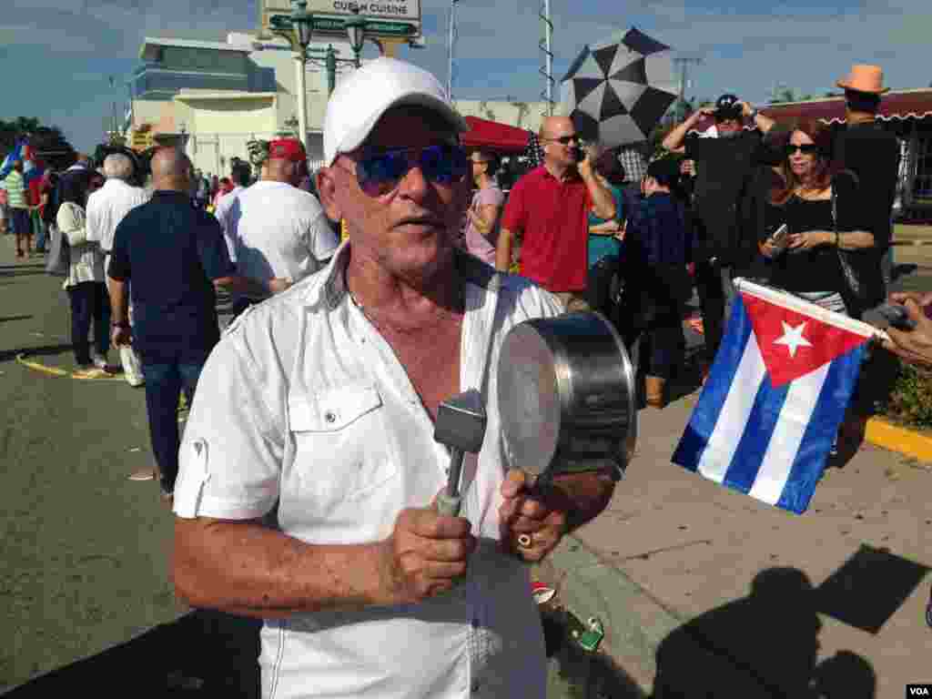 Fidel Castro is dead. Cubans in Miami celebrate.