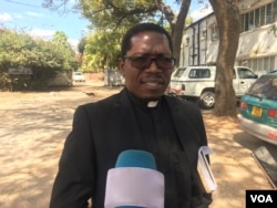 Reverend Kenneth Mtata, the secretary general of Zimbabwe Council of Churches, said his organization notes that Christians make up more than 80 percent of the country’s population. Mtata is shown in June 2017. (S. Mhofu/VOA)
