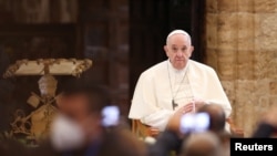 د نړۍ د کاتولیک مسیحیانو مشر پاپ فرانسیس