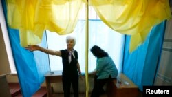 Ukraine Prepares for Election
