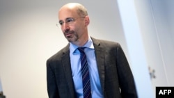 رابرت مالی - آرشیو