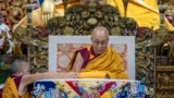 Đức Đạt Lai Lạt Ma.