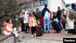 Para pengungsi Suriah di Friedland, Jerman (foto: dok).