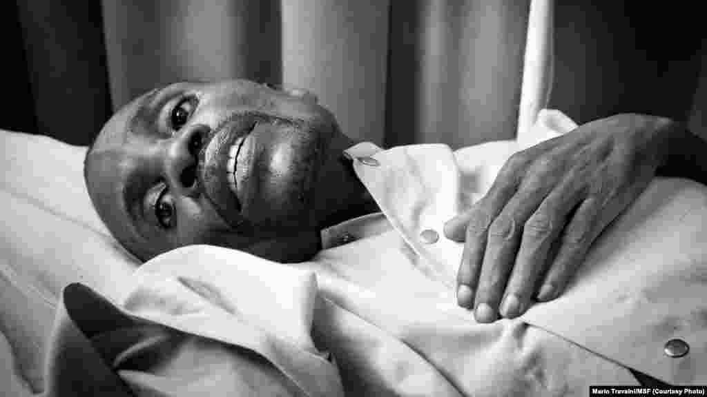 André, 42, photographed in the HIV-AIDS ward of the Centre Hospitalier Kabinda in Kinshasa, Jan. 24, 2012. DRC only has a 15 percent ARV coverage rate, one of the lowest in the world. Of all African countries, only Somalia and Sudan have similar rates. (MSF/Mario Travaini)
