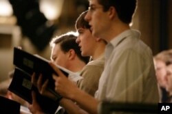 Students rehearse while participating in the Carnegie Hall Professional Choral Workshop.