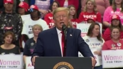 Strategi Donald Trump Hadapi Kandidat Capres Partai Demokrat. (Photo: VOA)