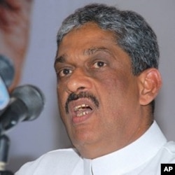 Former General Sarath Fonseka at election eve news conference, 25 Jan. 2010