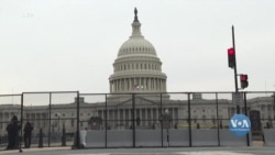 Сенатори США внесли до Конгресу законопроект про санкції проти офіційних осіб у Росії, відповідальних за отруєння і арешт Навального. Відео