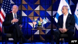 Додека Бајден  се среќава со израелските лидери во знак на поддршка за долгорочниот сојузник, клучниот состанок во Јордан со арапските лидери беше откажан по експлозијата.