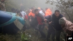 Иранскиот врховен лидер прогласи петдневна жалост.