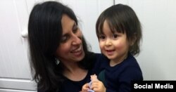 نازنین زاغری رتکلیف به همراه دخترش