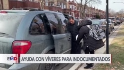 Organización en Chicago busca asistir a indocumentados que temen salir de casa 