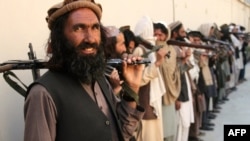 طالبان با ارسال نامه‌ای به مردم امریکا خواستار متارکه و گفتگو شده اند