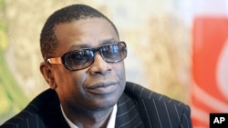 Youssou N’Dour demande le maintient du festival.