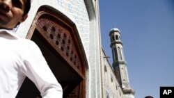 Poytaxt Dushanbedagi markaziy masjidda juma namozi 