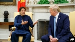 صدراعظم عمران خان ویلي چې ولسمشر ټرمپ سره یې د کشمیر په هکله خاصې خبرې نه دي کړي.