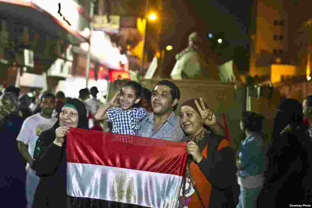Celebrations Sunday evening in Cairo's Tahrir Square of Abdel Fattah el-Sissi's inauguration as Egypt's new president. Courtesy - Hamada Elrasam. 
