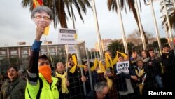 Manifestation organisée par des associations pro-indépendantistes à Barcelone, en Espagne, le 25 mars 2018.