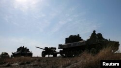 На фото. Український конвой у Дебальцевому