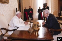 Pope Francis meets with Palestinian President Mahmoud Abbas during a private audience at the Vatican, Jan. 14, 2017.