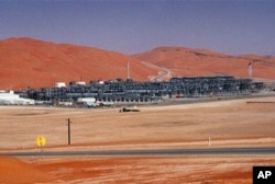 FILE - Industrial plant strips natural gas from crude oil at Saudi Aramco's Shaybah oil field, Shaybah, Saudi Arabia (file photo).