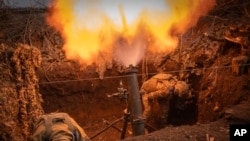 Зеленски апелира до западните сојузници да достават помош за Украина.