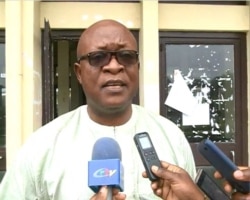 Buinda Godlove Nsakabo, the highest government official in charge of the economy, planning and regional development in the English-speaking South West region, talks to reporters in Buea, Cameroon, Aug. 1, 2019. (Moki Kindzeka/VOA)