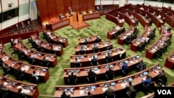 香港立法會換屆選舉將於2025年底舉行，有學者分析，脫離民意的選舉制度不改變的話，就算“換血”亦難以改善議員表現不濟。(美國之音照片)