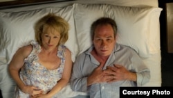 Kay Soames (MERYL STREEP) and Arnold Soames (TOMMY LEE JONES) in Columbia Pictures' HOPE SPRINGS.