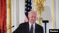 Presiden AS Joe Biden menghadiri konferensi pers di wisma tamu Akasaka, di Tokyo, Jepang, 23 Mei 2022. (Nicolas Datiche/Pool via REUTERS)