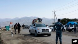 Участок автомагистрали, ведущей из Нагорного Карабаха в Армению (архивное фото) 