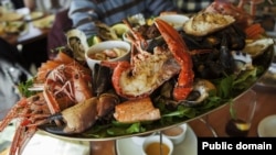 When someone makes a positive statement such as, "I love seafood," to show agreement, you can say, "So do I."